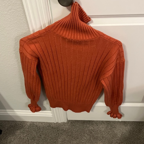 Love In Burnt Orange Mock Neck Pullover Sweater Womens Size Small - Picture 2 of 6